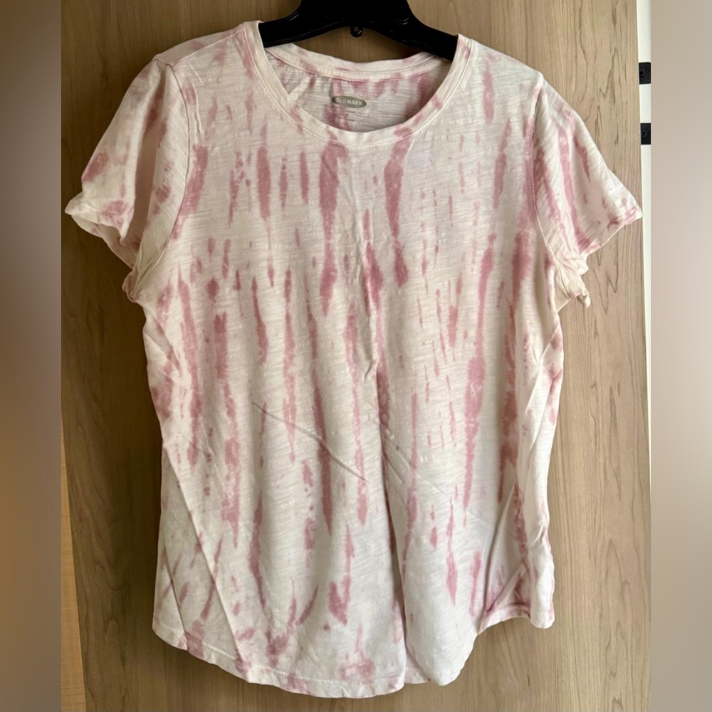 Old Navy | Pink and White Relaxed Tie-dye Tee | Size M
